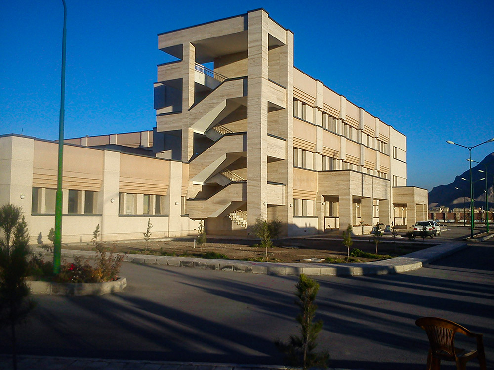 بیمارستان 96 تختخوابی کلیشاد